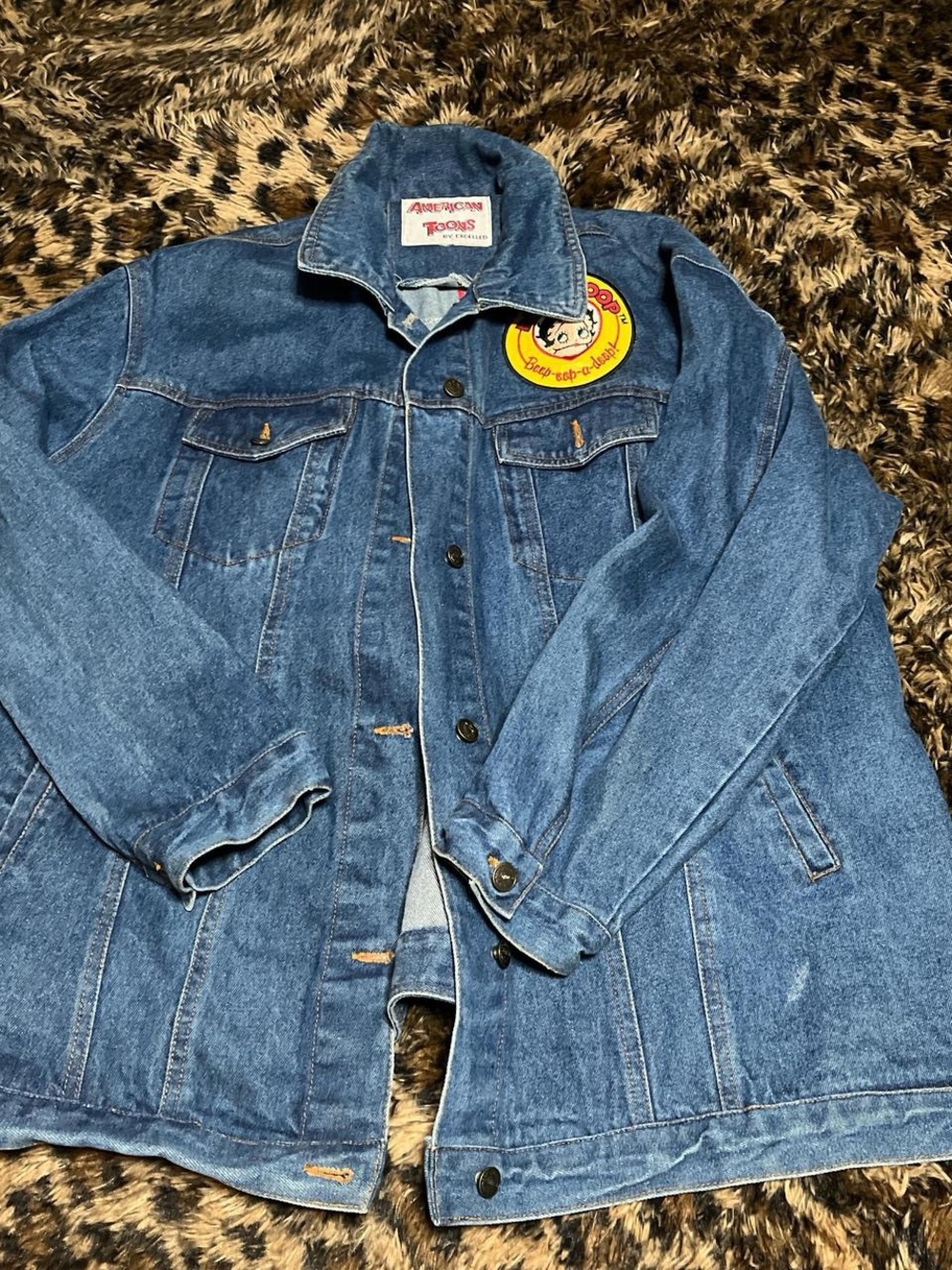 1999 Betty Boop  Light Blue Denim Jacket with Contrast Stitching and embroidery